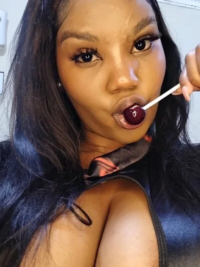 Spotty_Coochie Stripchat Model