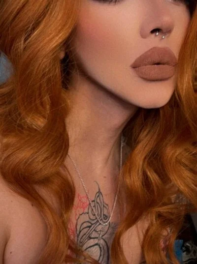 _rose_monarch_ Stripchat Model